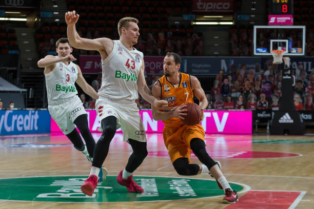 当塞门约在 当塞门约在