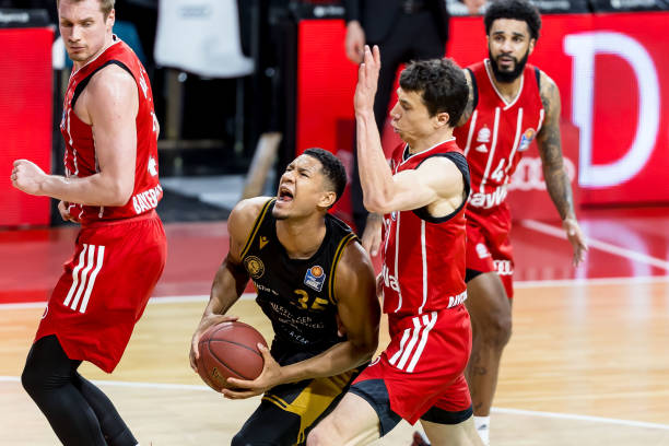 比赛背后的 比赛背后的