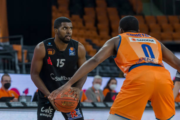 的协作愈发 的协作愈发