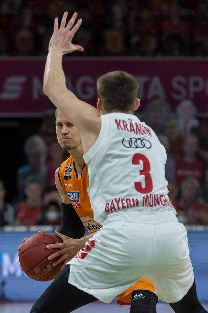 精准回球给 精准回球给