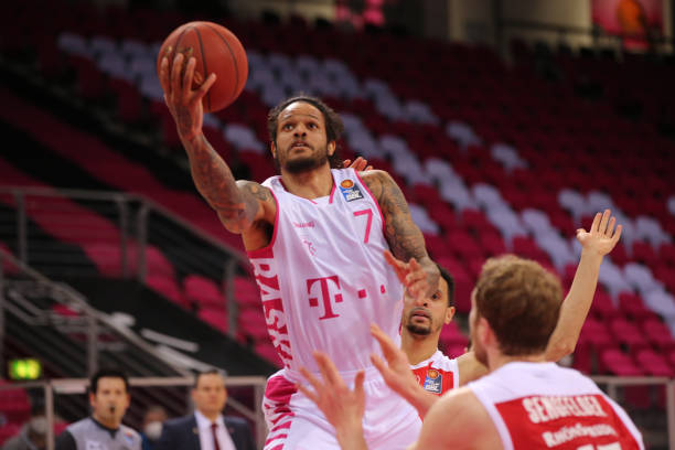 对丹麦时 对丹麦时